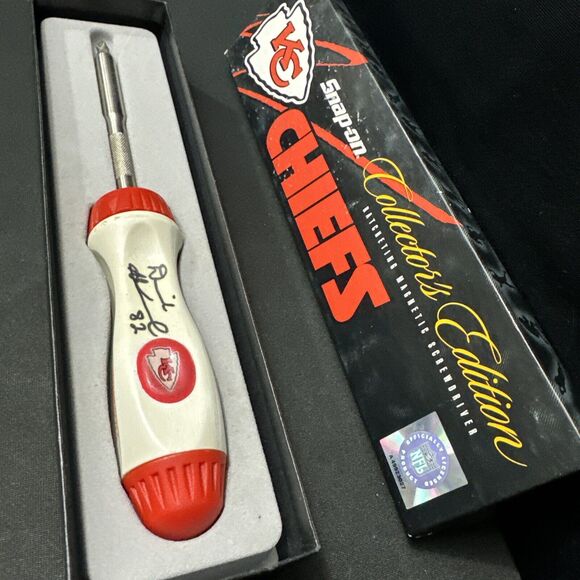 Snap On Tools Signed Kansas City Chiefs Ratcheting Magnetic Screwdriver NFL - Picture 3 of 5
